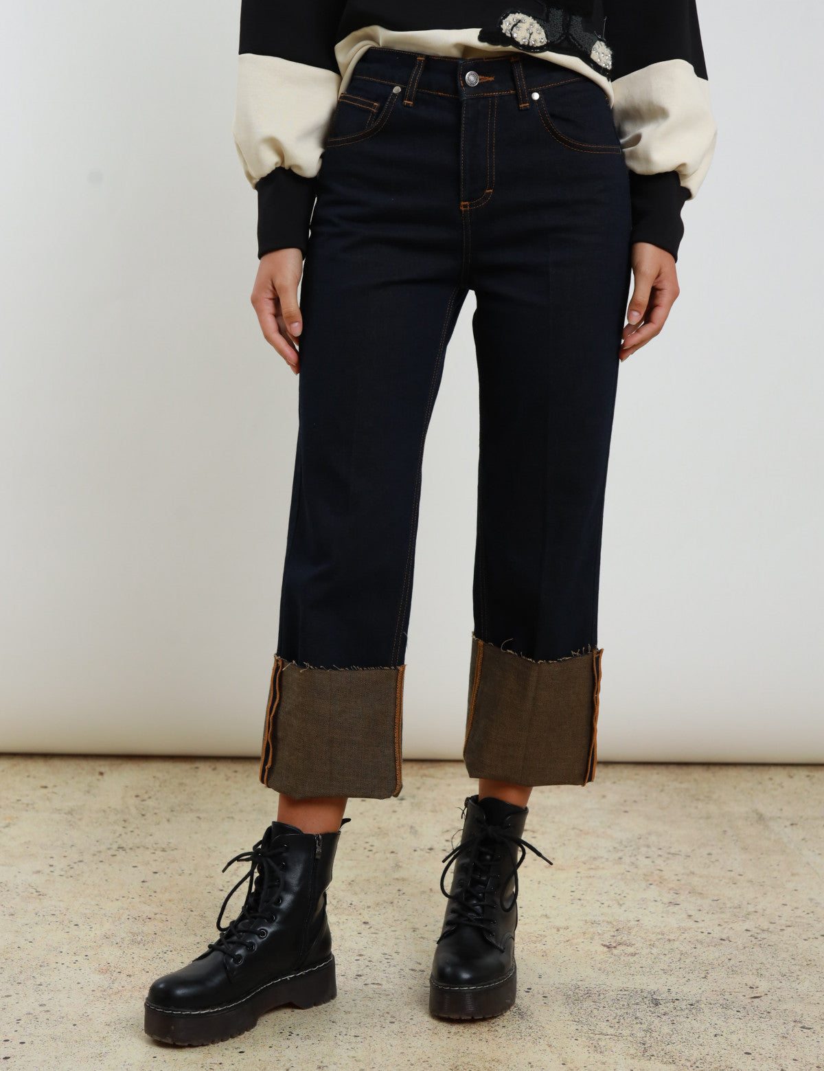 jeans-risvolto-brown-100-co.jpg