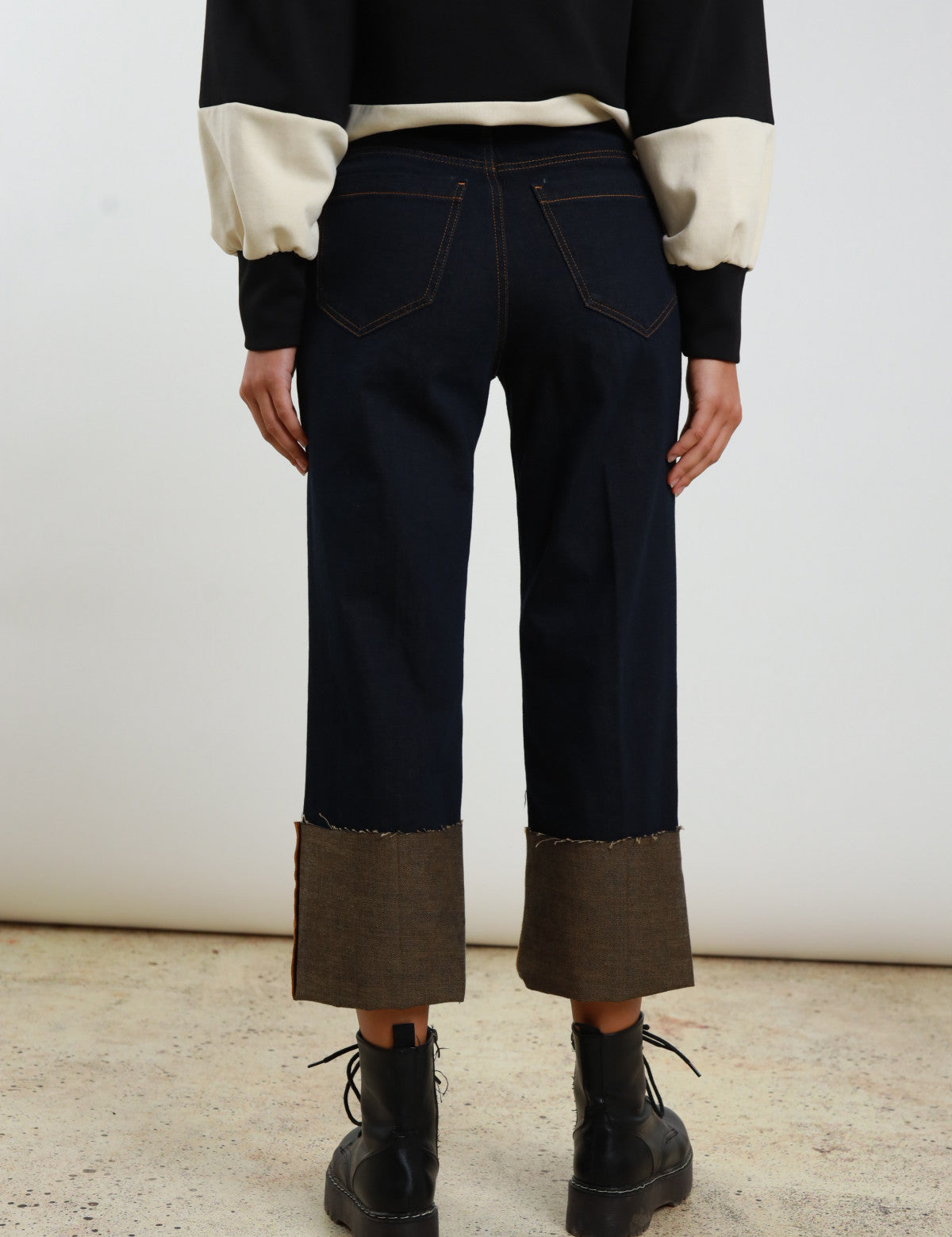 jeans-risvolto-brown-100-co1.jpg