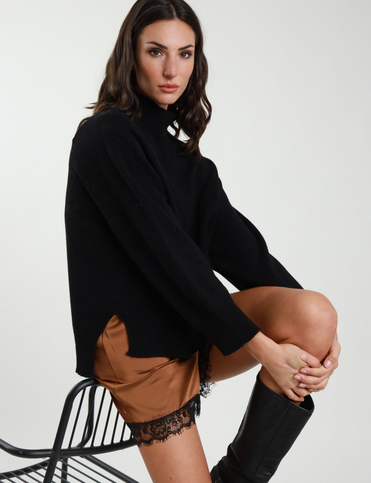 Lupetto cachemire con spacchi