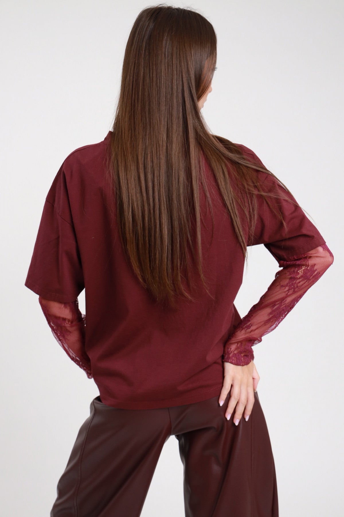 T-shirt manica pizzo