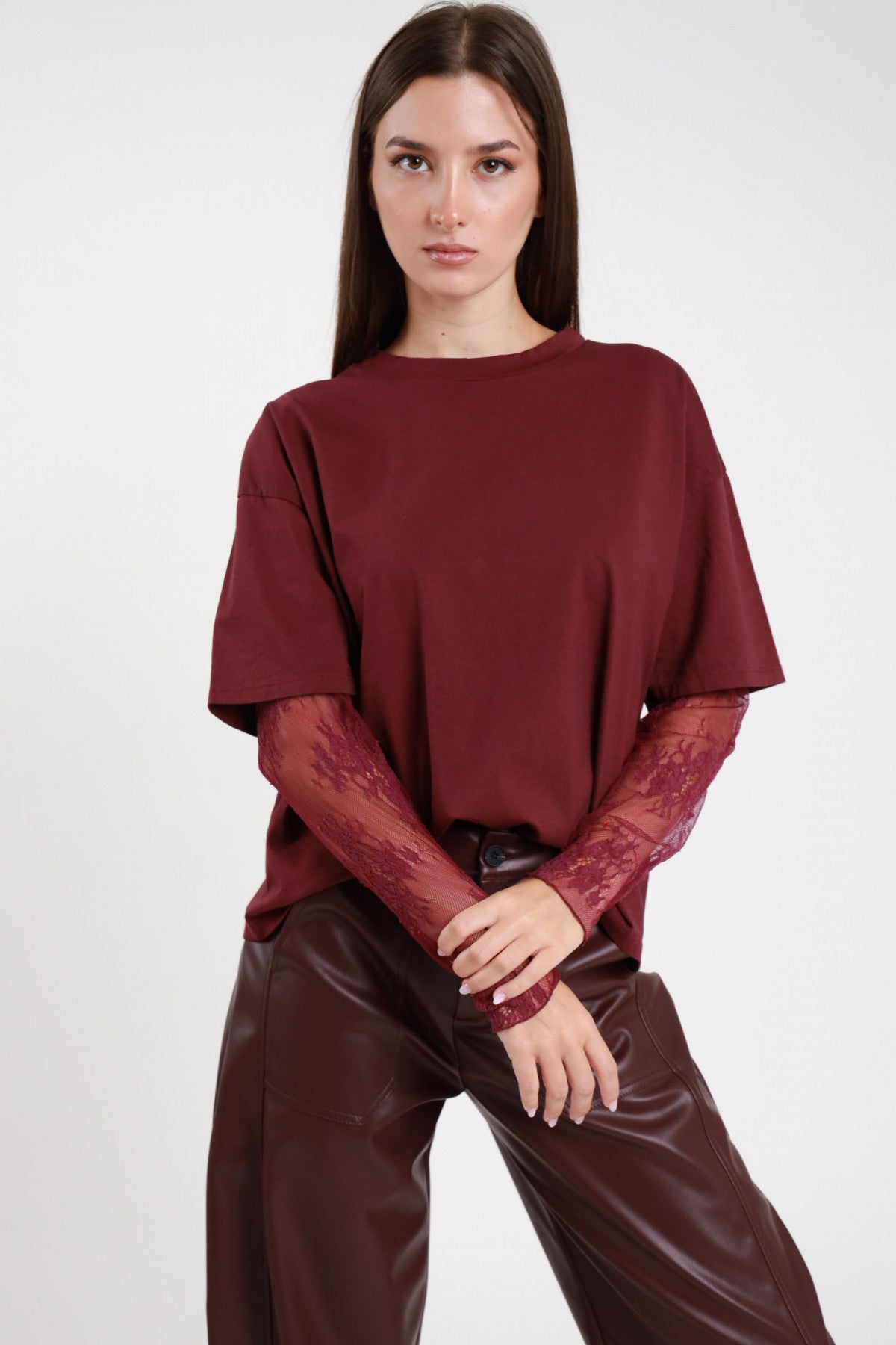 T-shirt manica pizzo