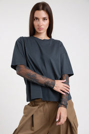 T-shirt manica pizzo