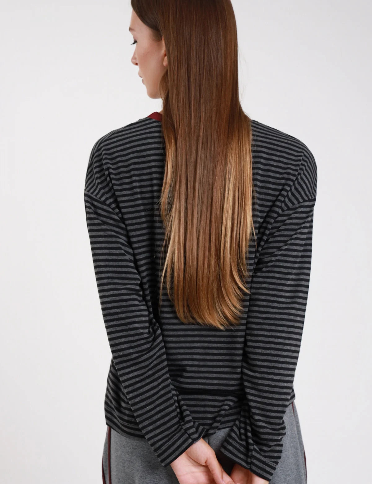 maglia-scolllo-v-62-pl-33-vi-5-ea_3.webp