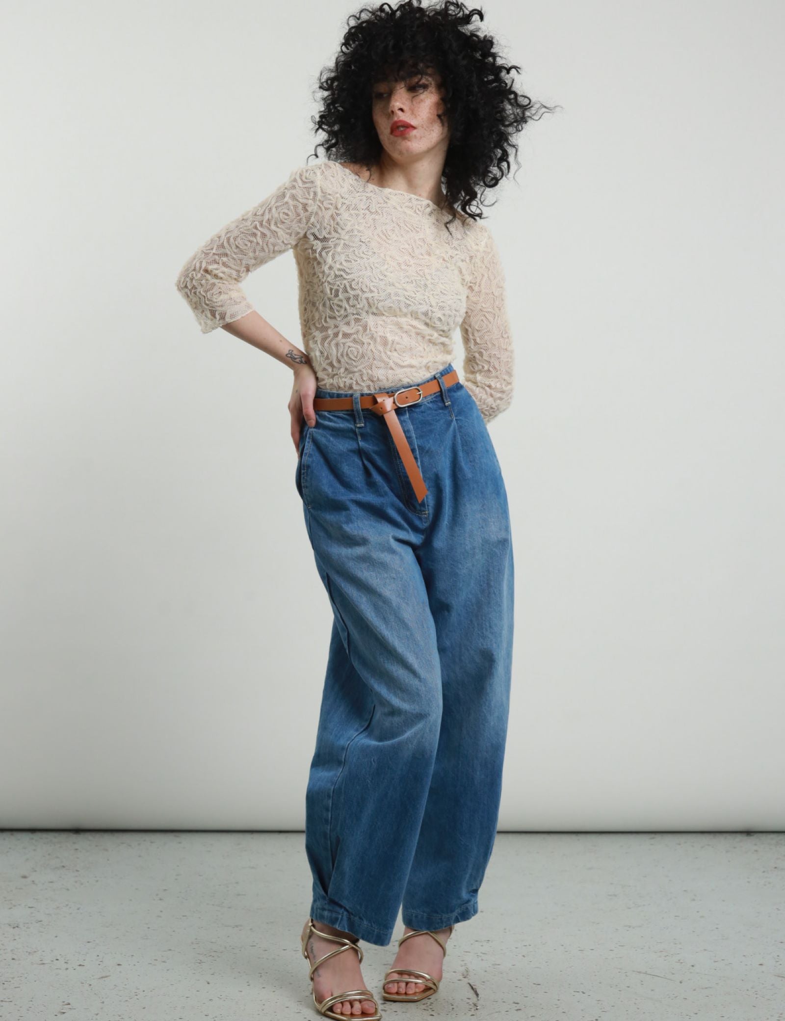 pantalone-jeans-100-co.jpg