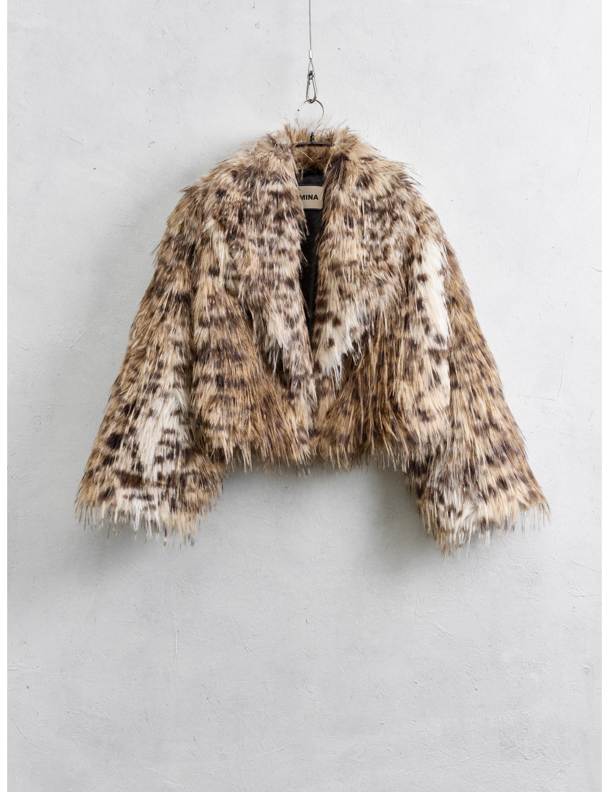 pelliccia-corta-animalier.jpg