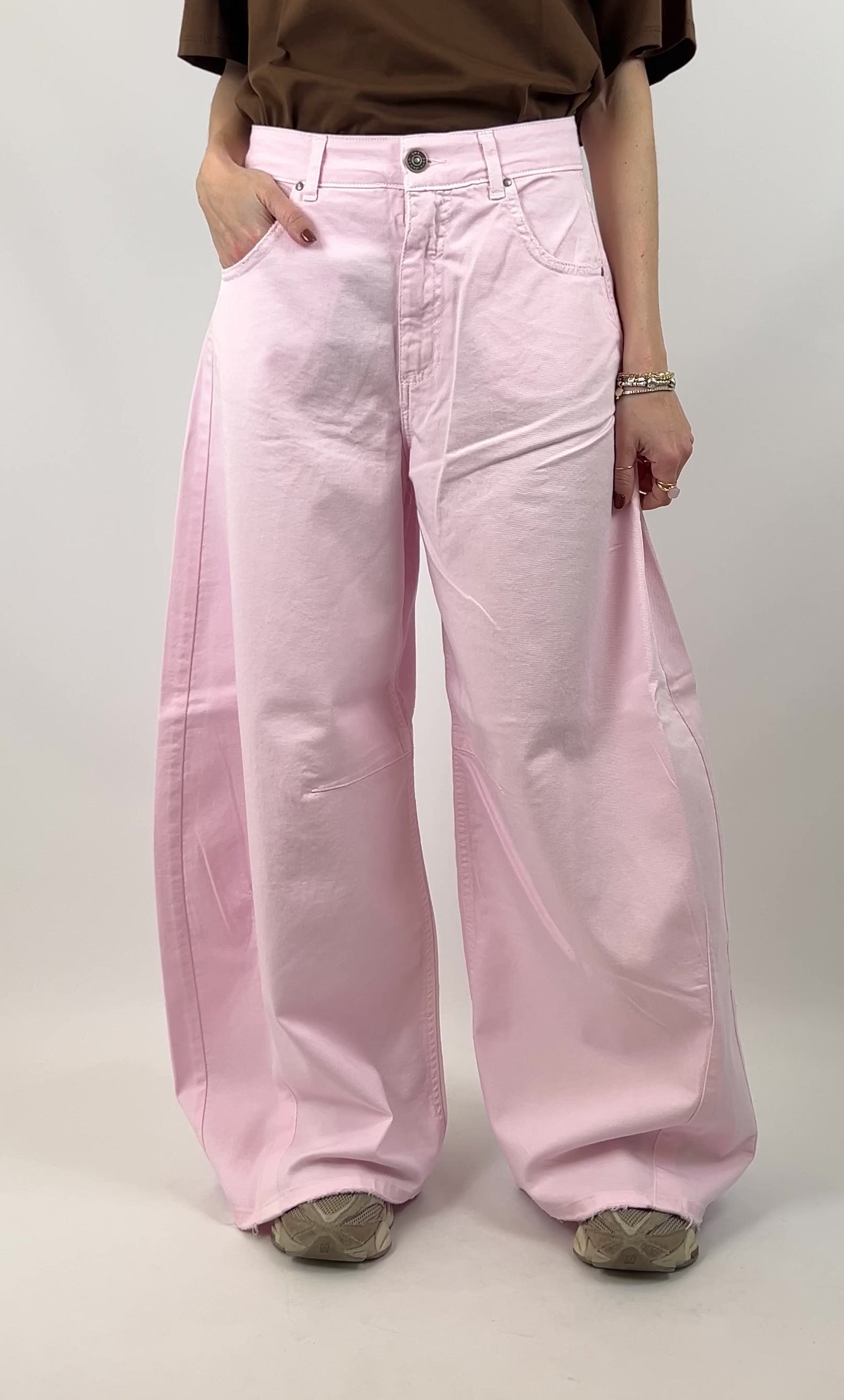 Pantalone God Save Denim IRIDE balloon fit con orlo a taglio vivo