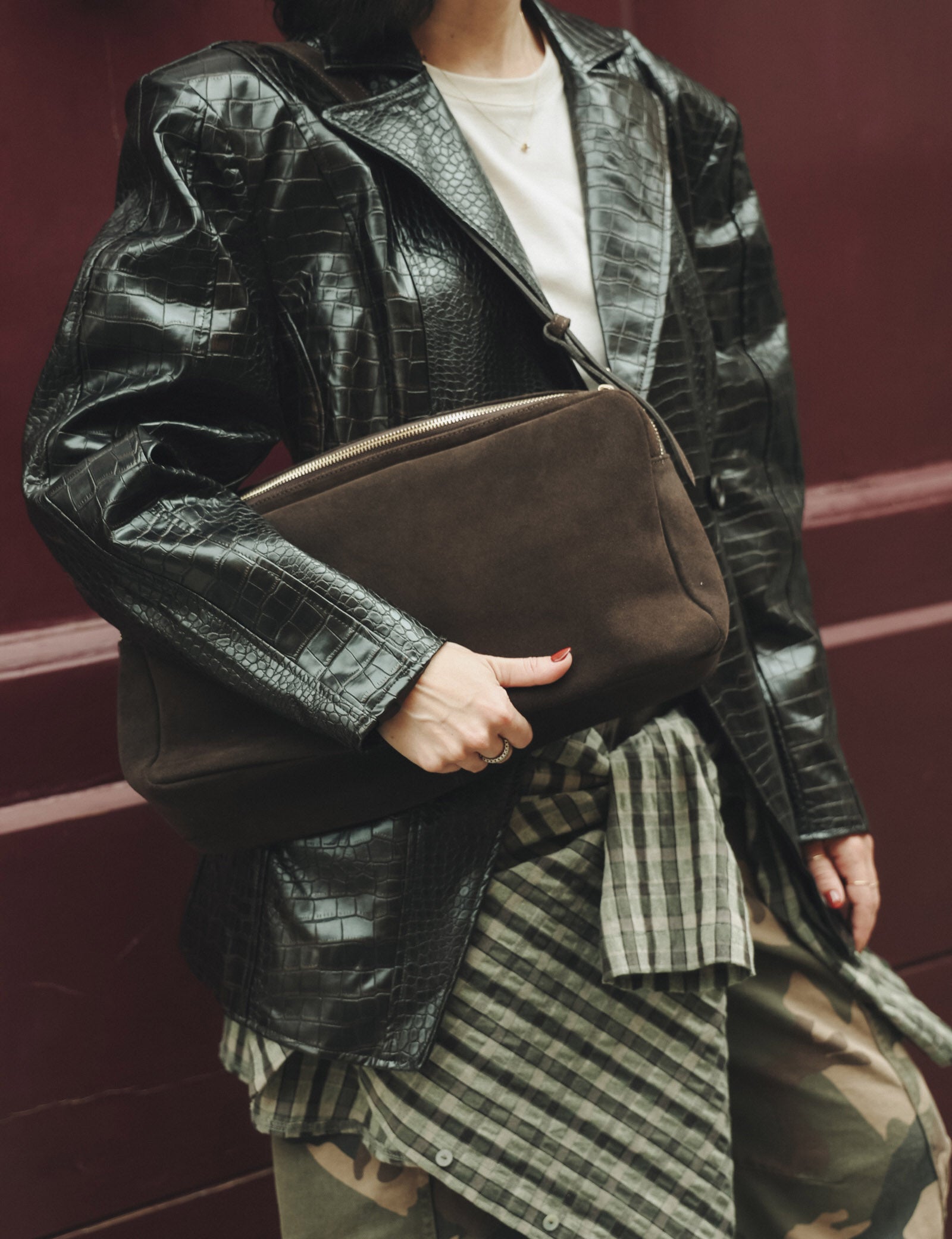 Borsa in camoscio modello SIENNA, colore testa moro