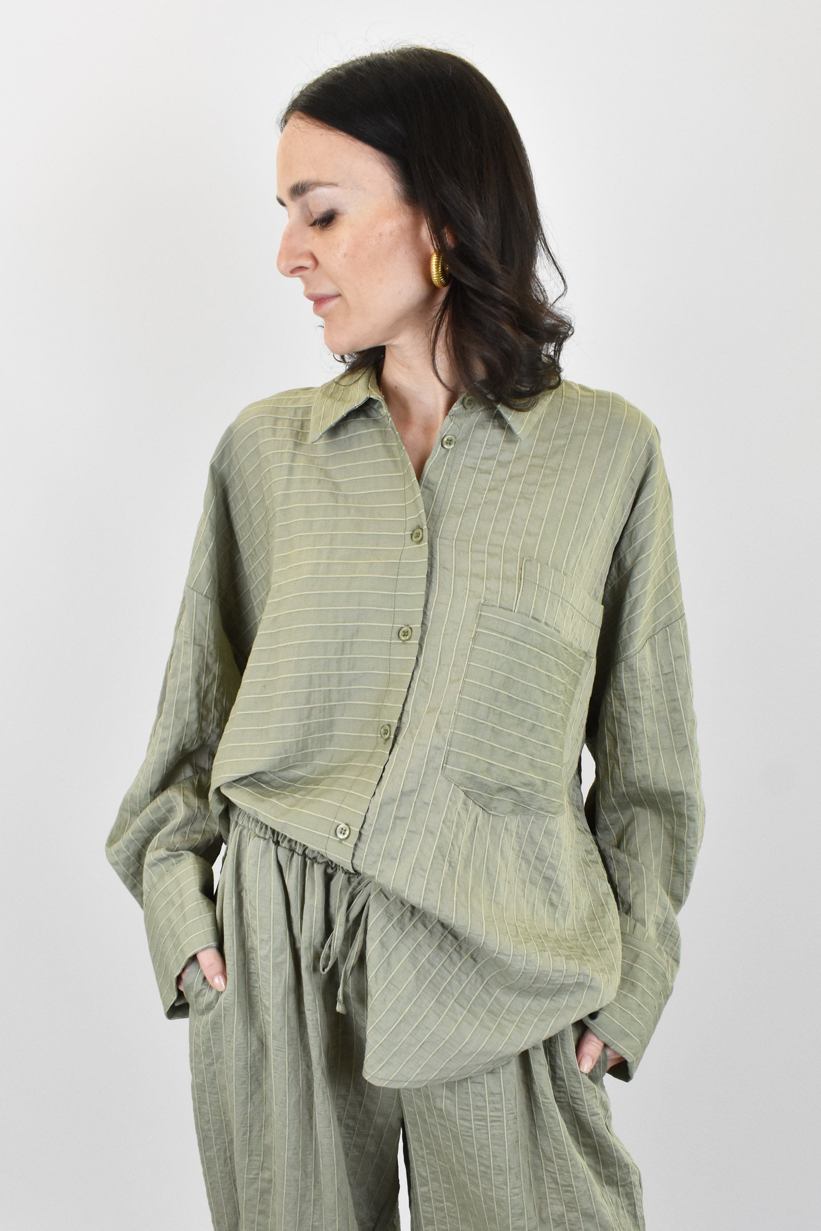 Completo camicia e pantalone