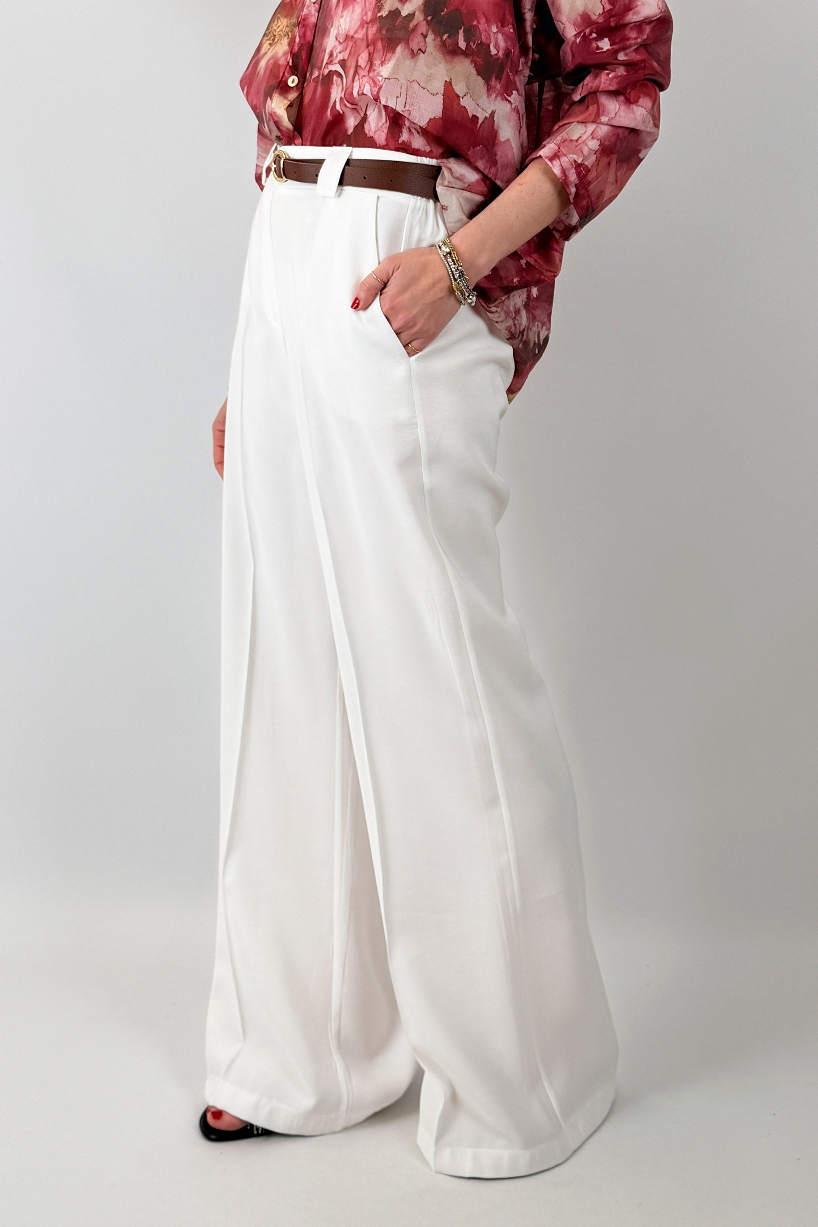 Pantalone palazzo con cintura