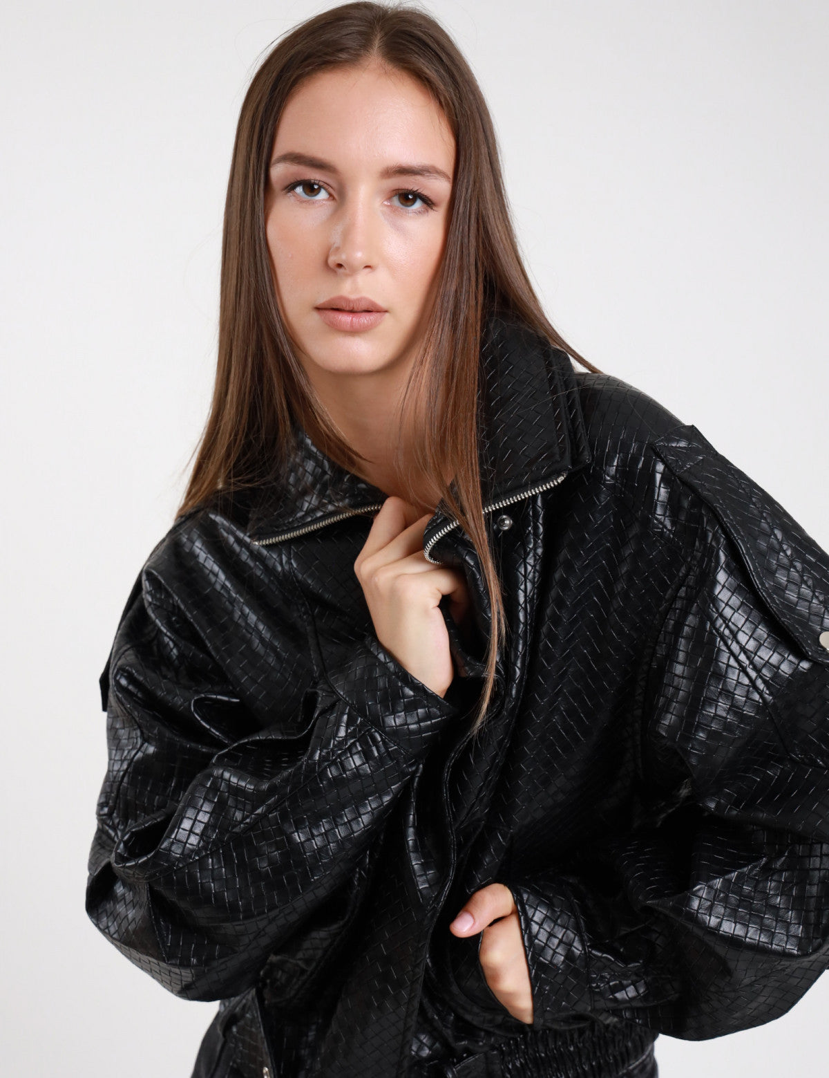 susymix-chiodo-ecopelle-intrecciato-nero-2943_1.jpg