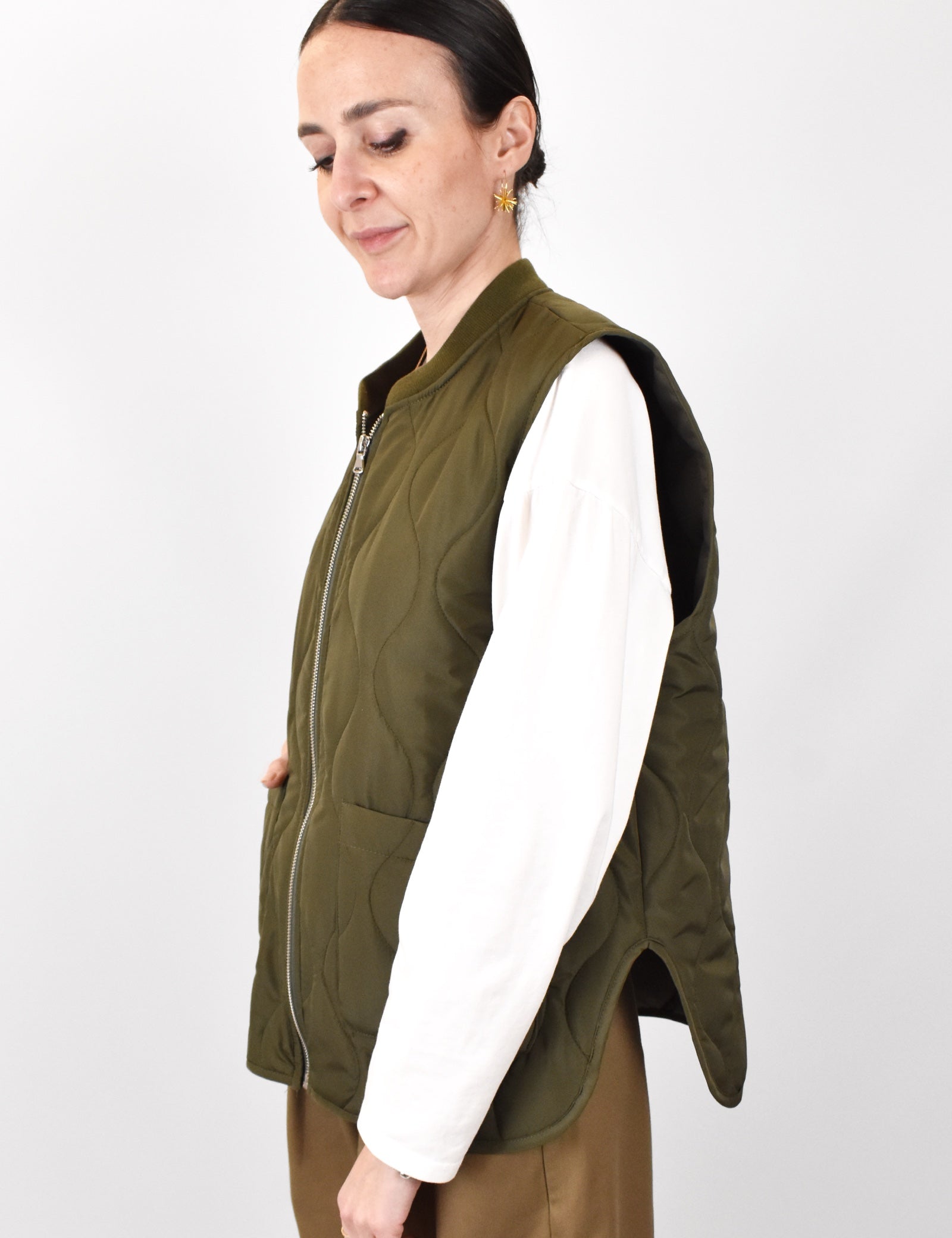 gilet trapuntato susy mix da donna verde militare con spacchi laterali