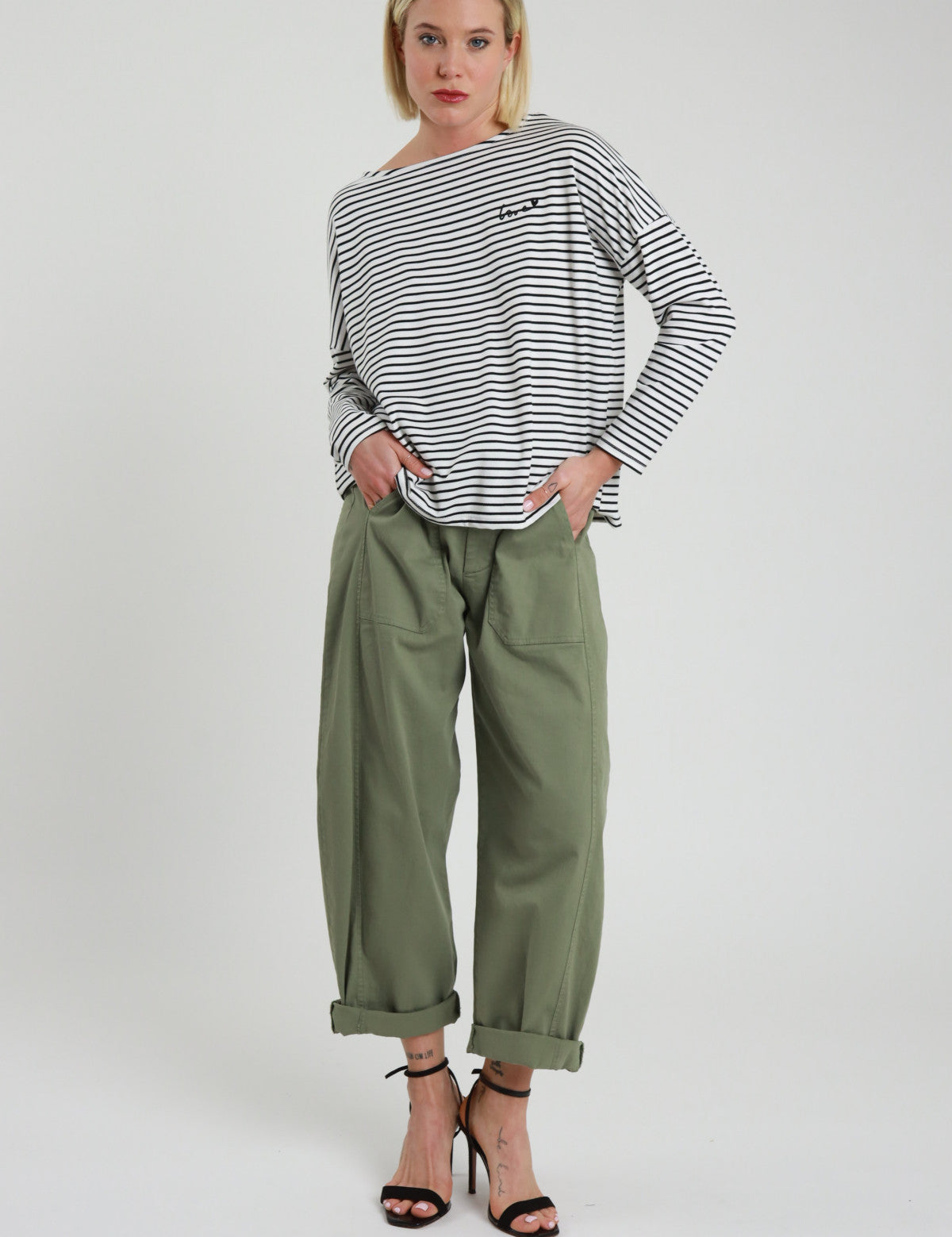 Pantalone ovetto con cintura