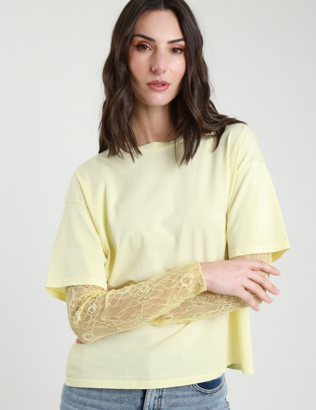 t-shirt susymix con manica in pizzo, vestiblità morbida, taglia unica, casual chic