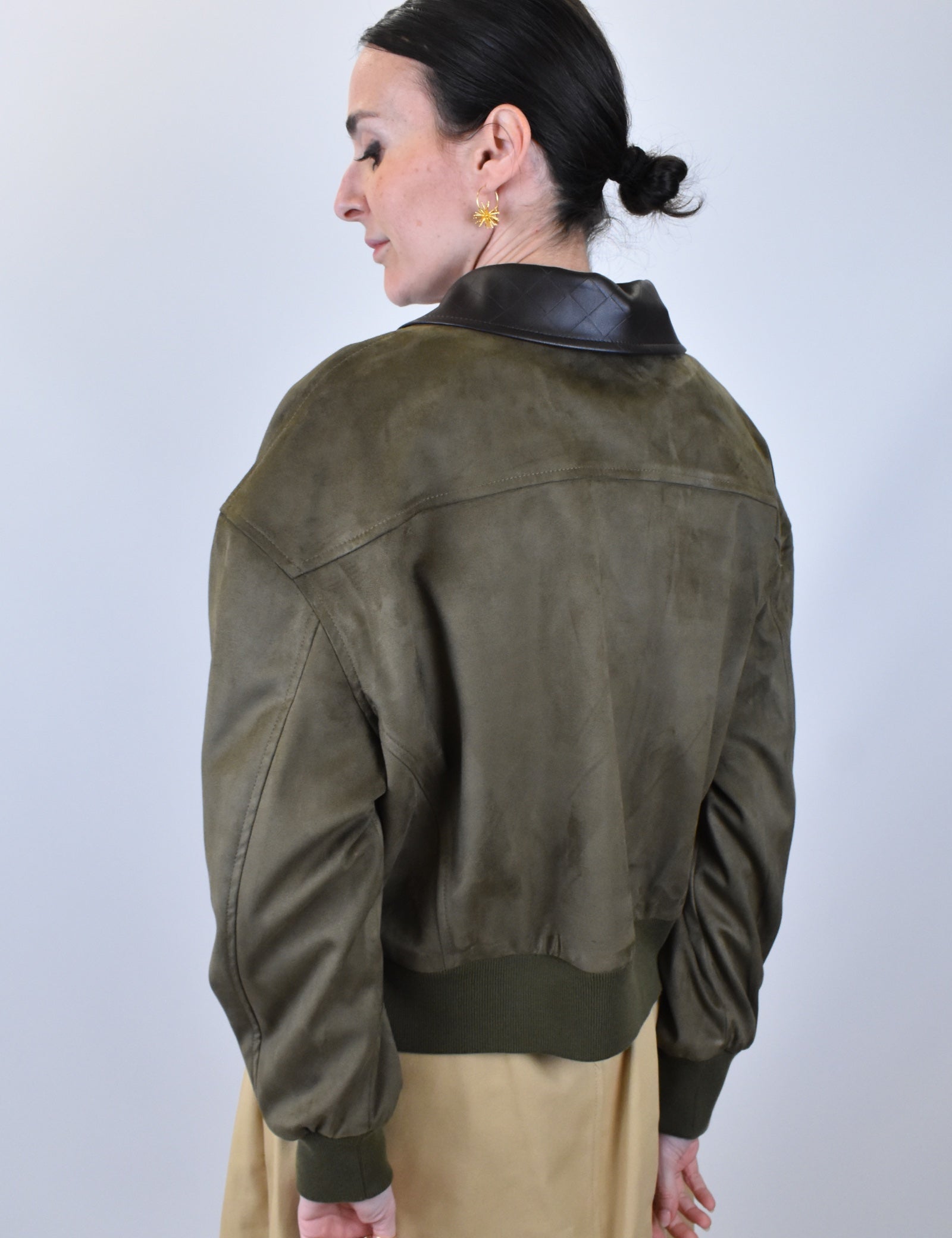 tensione-in-bomber-dainetto-schiena.jpg