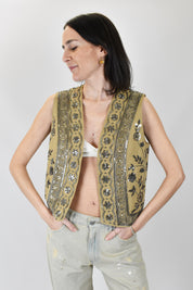 Gilet con ricami e perline