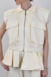Gilet con tasche e gala