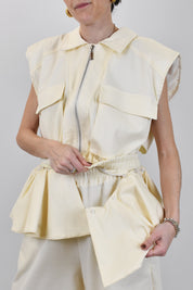 Gilet con tasche e gala