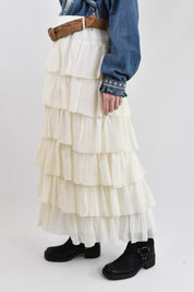 Gonna a balze con cintura