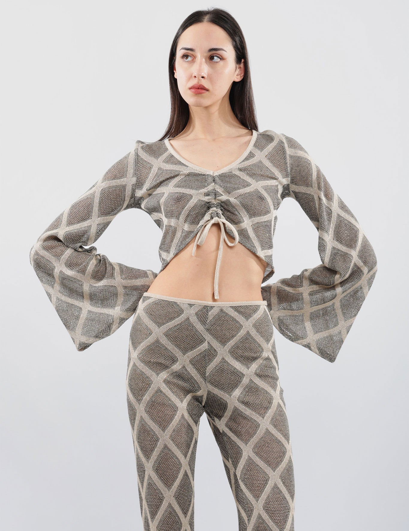 top-con-laccetti-mge-n097-001-a.jpg