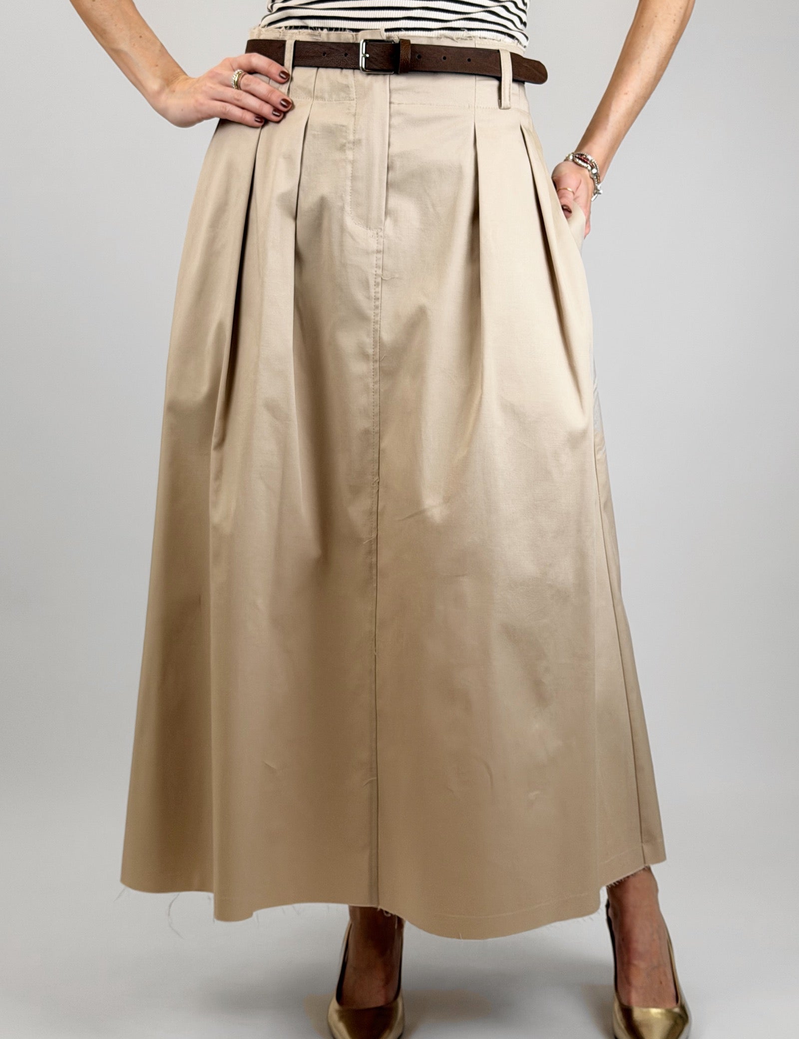 vicolo-gonna-cotone-arricciata.taglio-vivo-beige.jpg
