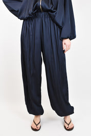 Pantalone ampio in raso