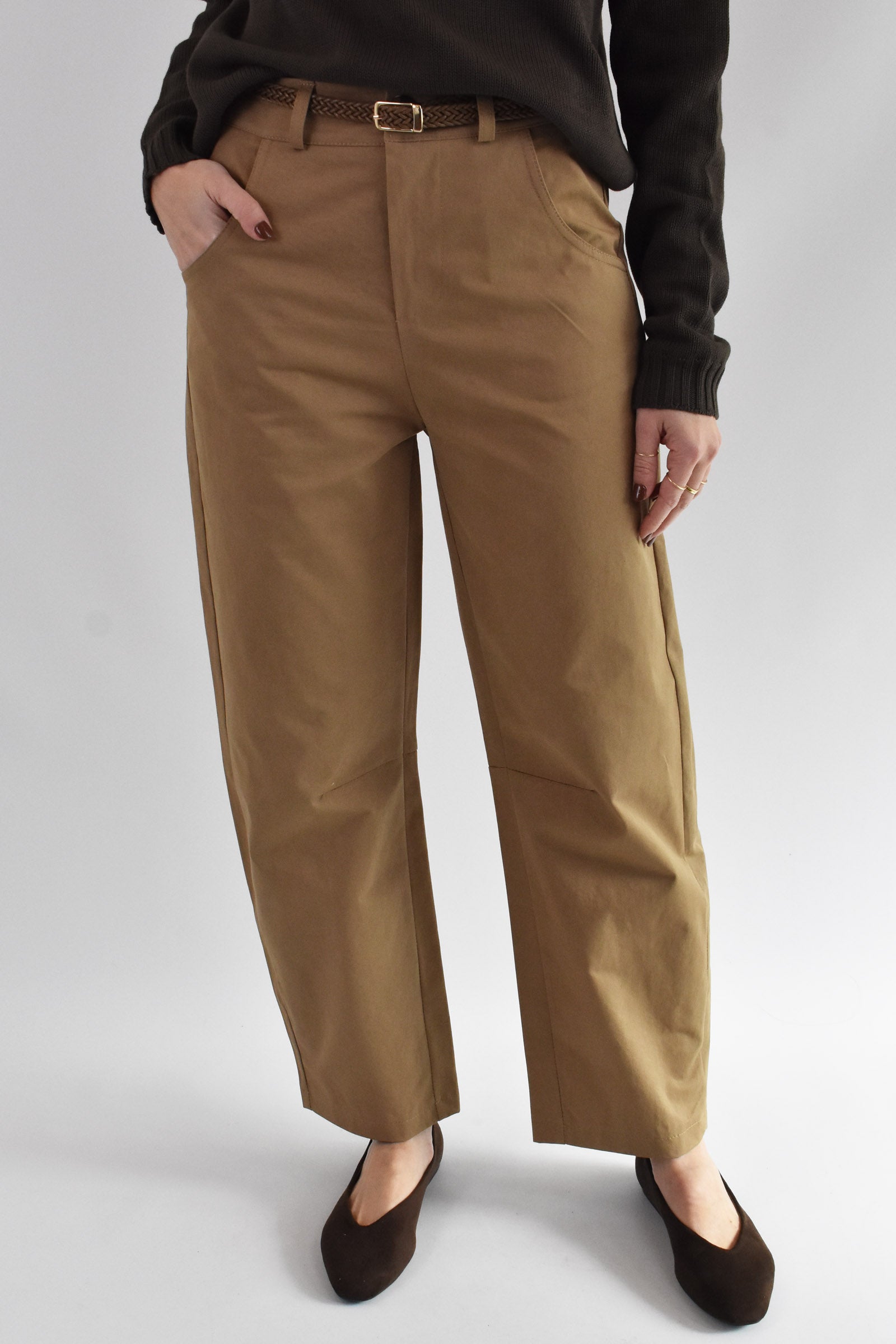 Pantalone chino con cintura