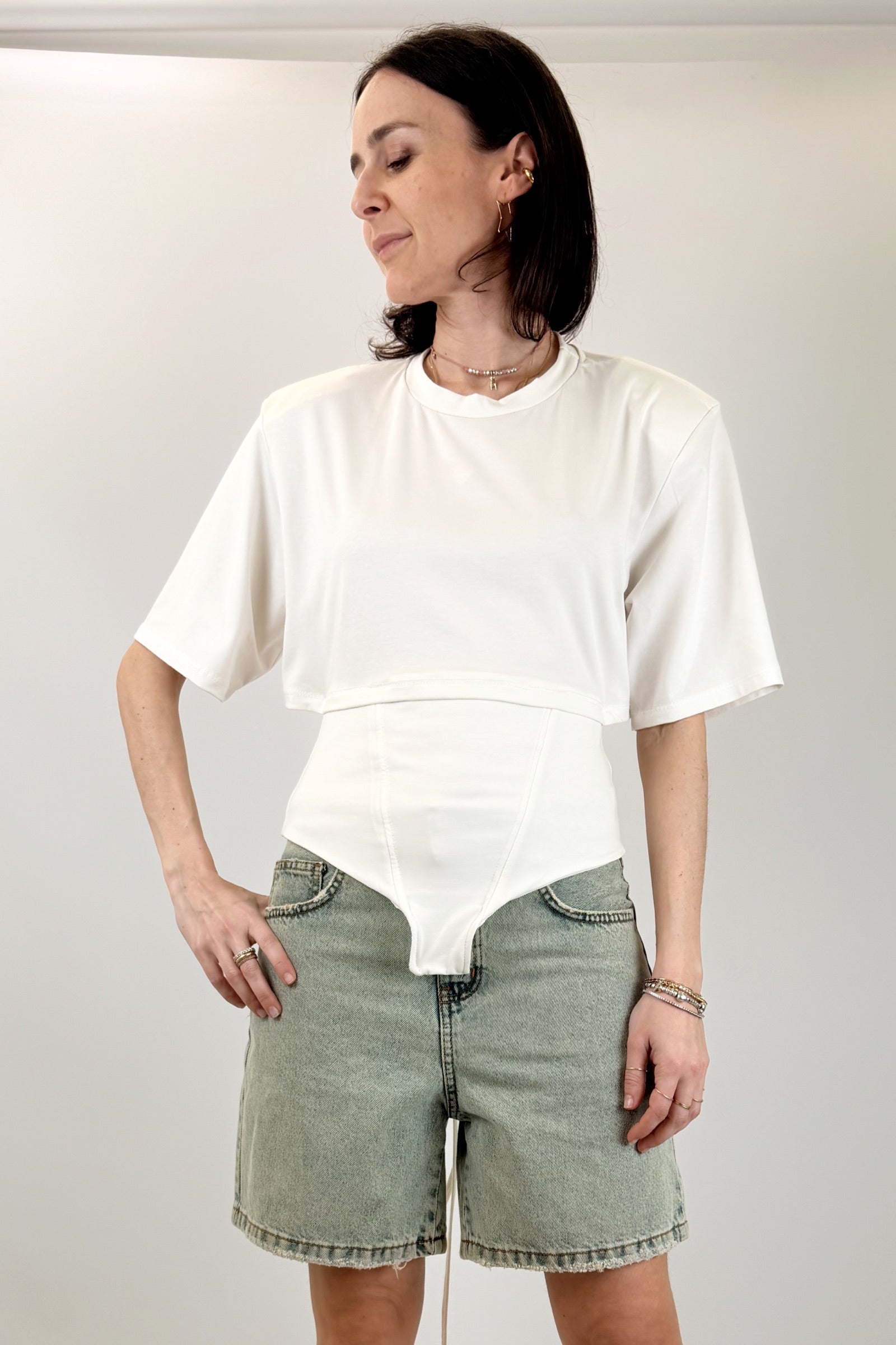 T-shirt corsetto
